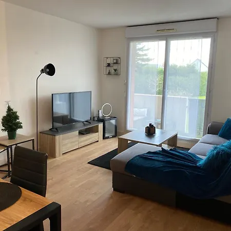 Honfleur: Calme & Piscine Privee Apartment